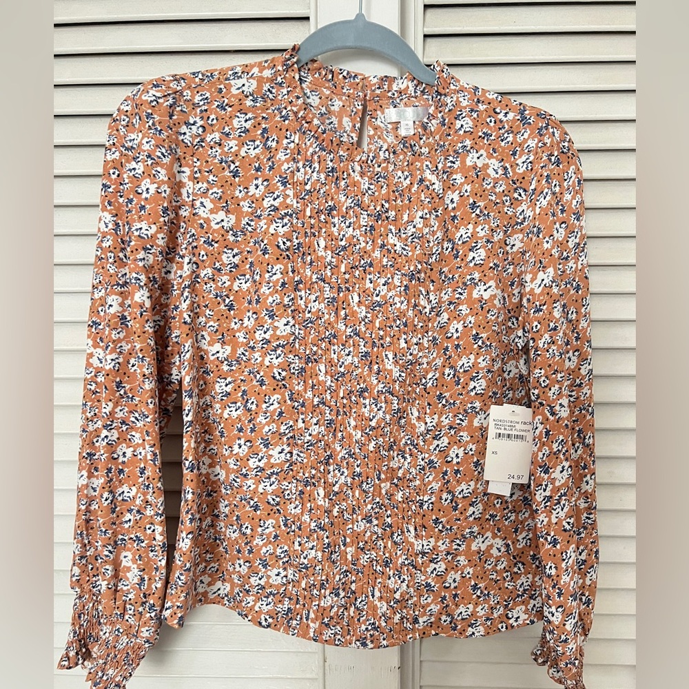 NWT Long Sleeve Shirt XS